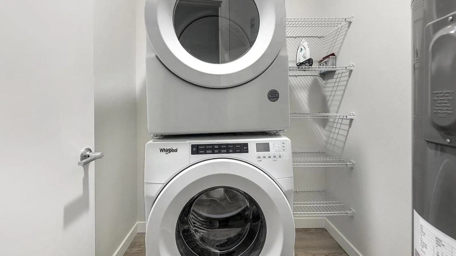 Landing - Modern Apartment With Amazing Amenities Portland